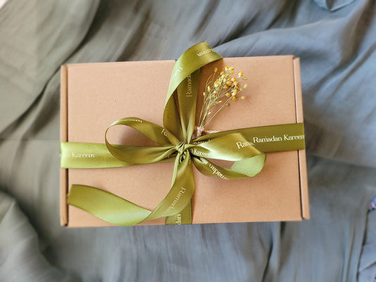 Medium Gift Box (Base Price)